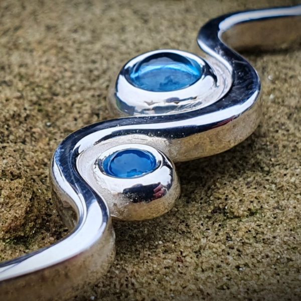 Flow Pendant X by Rob Morris - Image 2
