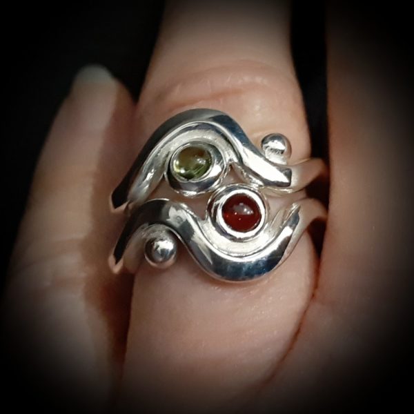 Flow Ring by Robert Morris - Image 2